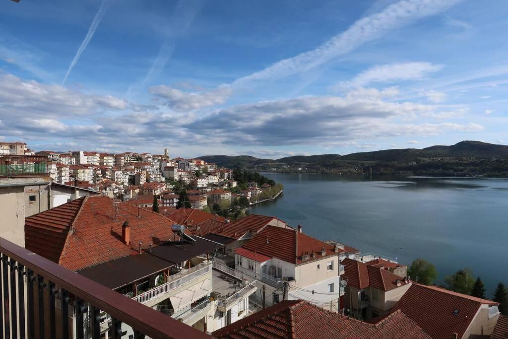 Deluxe View Kastoria - City Center Apartment Exterior foto